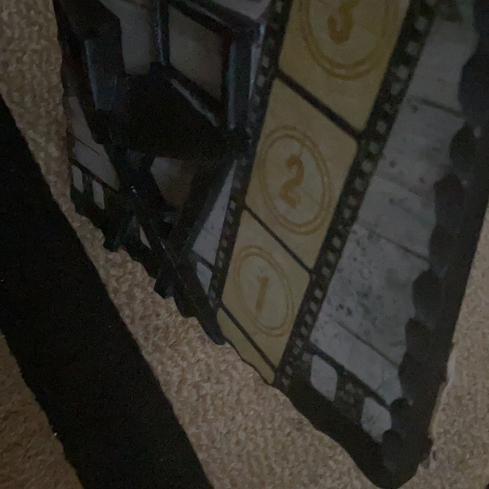 Well Decor - Picture 4 of 5